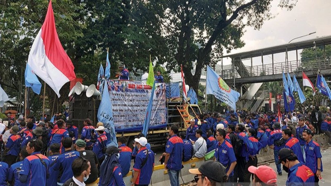 Demo Buruh 28 Agustus di DPR: Tuntutan, Kronologi, Dampak, dan Update Terbaru